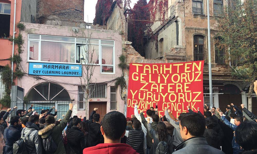 Tarihten Geliyoruz Zafere Yürüyoruz