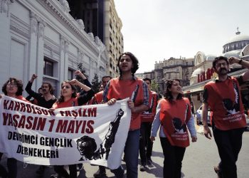 Yasak ve gözaltılar, Taksim yürüyüşümüzü durduramaz!