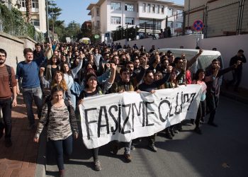 Gençliğin gücü YÖK’ü de AKP’yi de yıkmaya yeter!