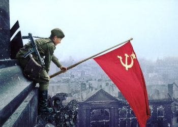 “Yoldaşlar!Almanya’ya karşı büyük zafer günü geldi”