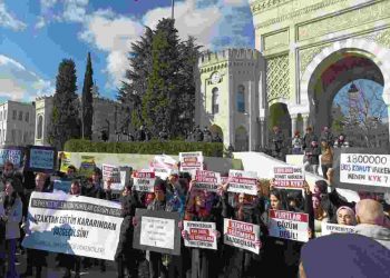 Üniversitenin iradesi yok sayılamaz!